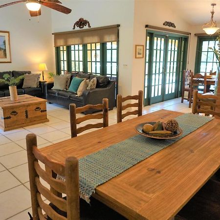 Jupiter Waterfalls - Newly Updated - Tiki Hut, Fire Pit, Kitchen, Pool Heater And More 外观 照片
