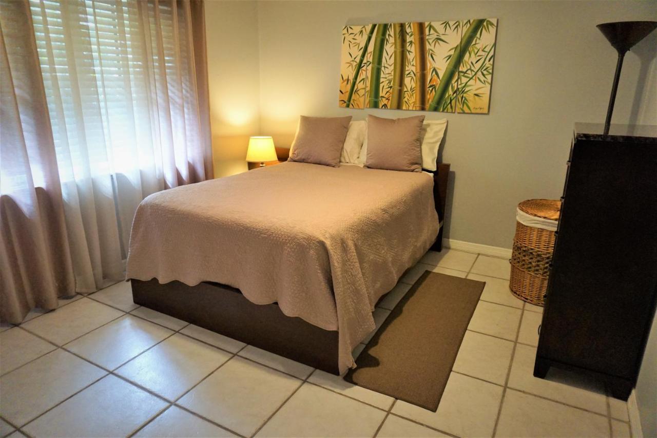 Jupiter Waterfalls - Newly Updated - Tiki Hut, Fire Pit, Kitchen, Pool Heater And More 外观 照片
